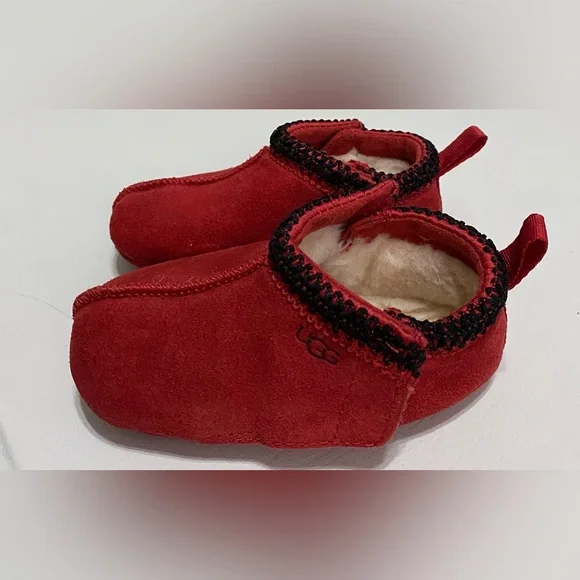 UGG Tasman Shearling Red and Black Christmas Baby Booties - Picture 1 of 7
